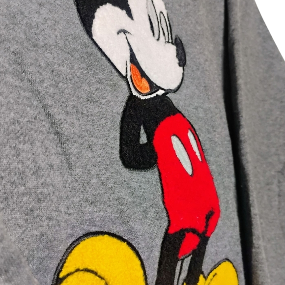 DISNEY Mickey Mouse Big Graphic Gray Sweatshirt Collector Women's Size Medium - Picture 4 of 9
